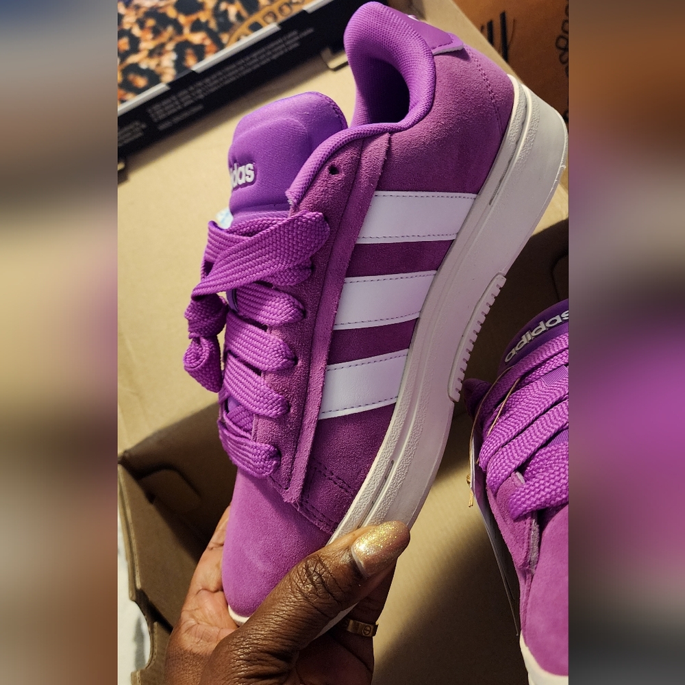 Adidas Size 9 Women Purple and White Sneakers